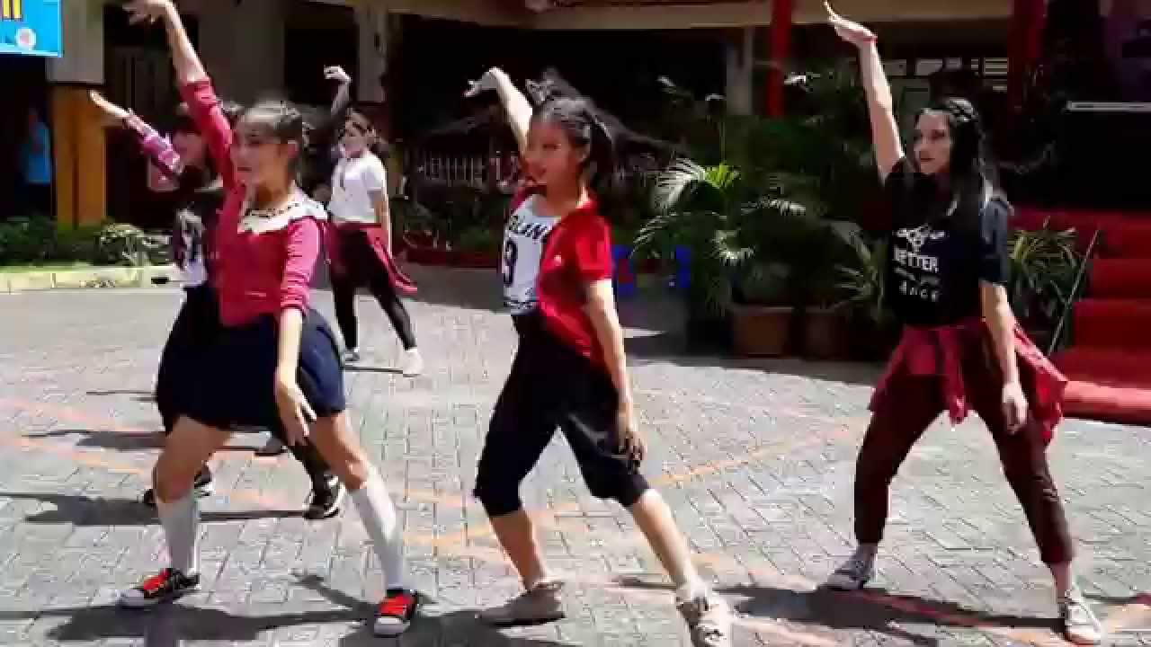 Modern Dance SMP Marsudirini (Christmas 2014)