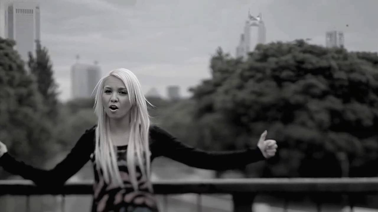 atrie. / stand high feat. Baby M