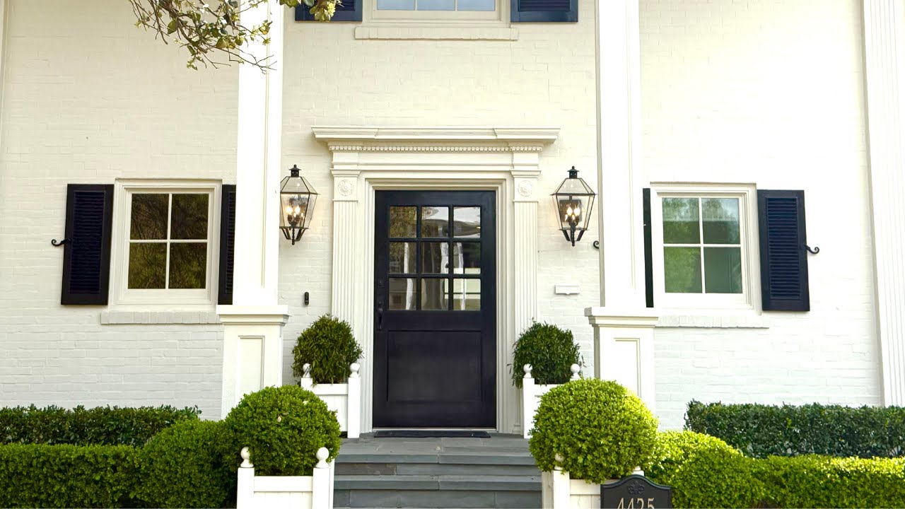 Beyond the Curb Home Tour with Carla Hollis