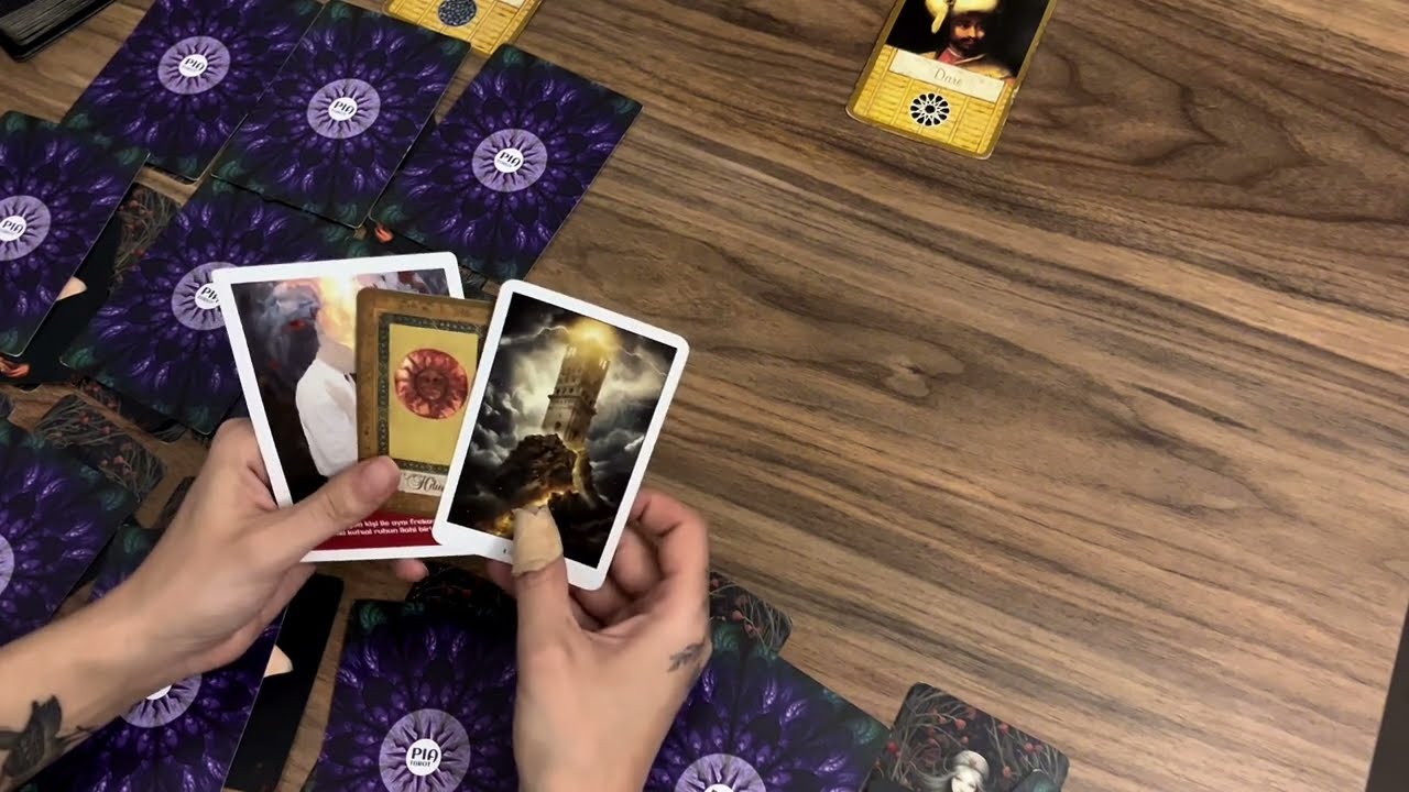 TAROT~KATİNA | ERİL DİŞİL AÇILIMI 🌙🌞 aslında neler hissediliyor?
