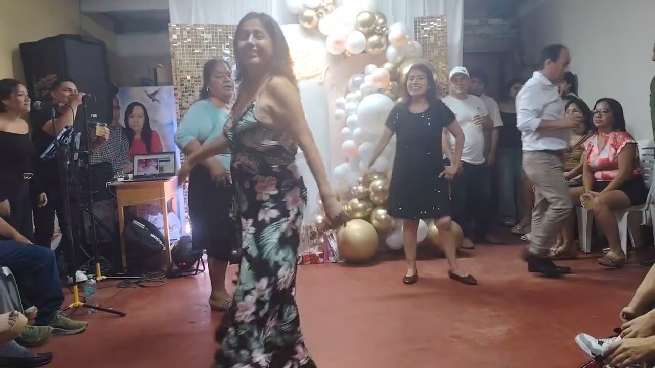 Después de 37 años se volvieron a juntar mis primas y mi hermana para hacer esta coreografía 