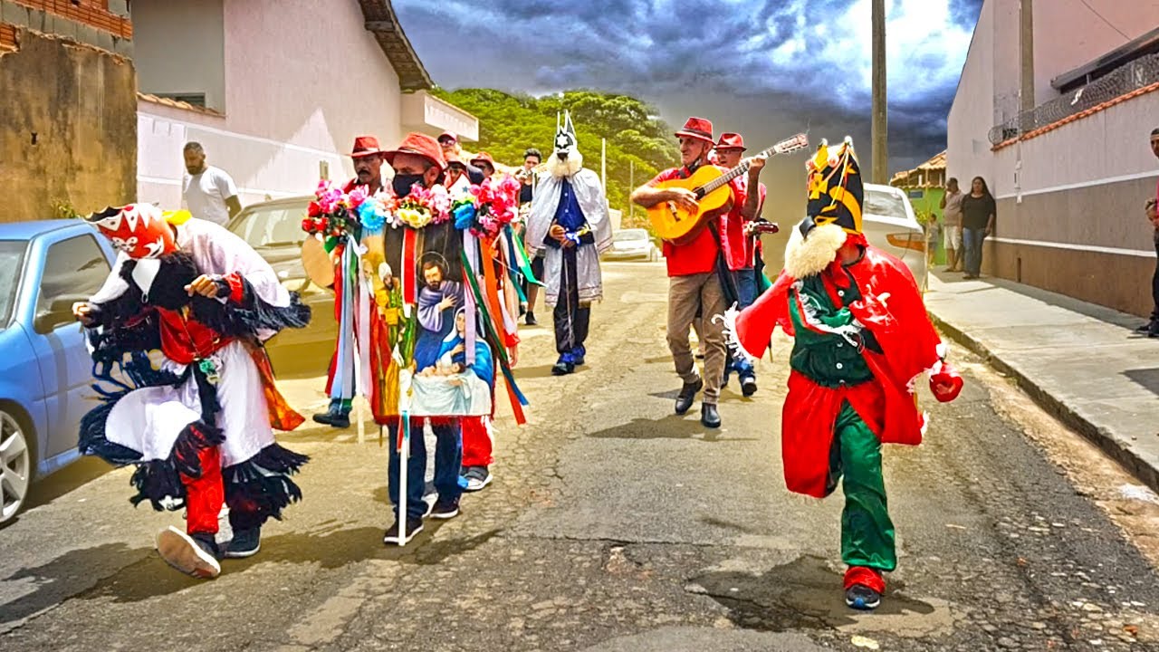 FOLIA DE REIS ARCEBURGUENSE CHEGANDO NO ALMOÇO 2022