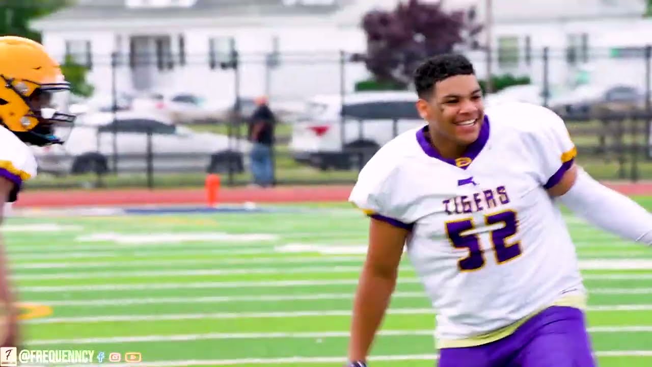 14U SuperBowl l Springfield Tigers @ Panthers Elite ( New England Youth Tackle Football League )