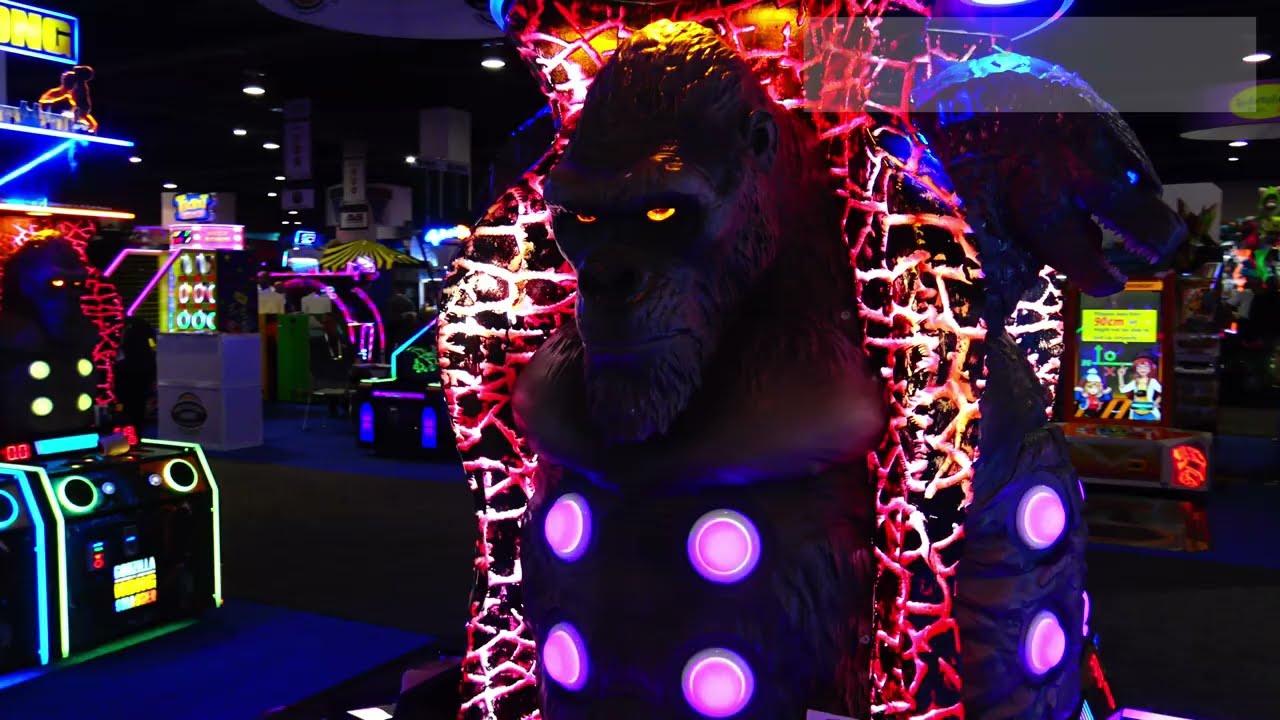Godzilla Vs. Kong Smasher 4-player by UNIS [Amusement Expo 2024]