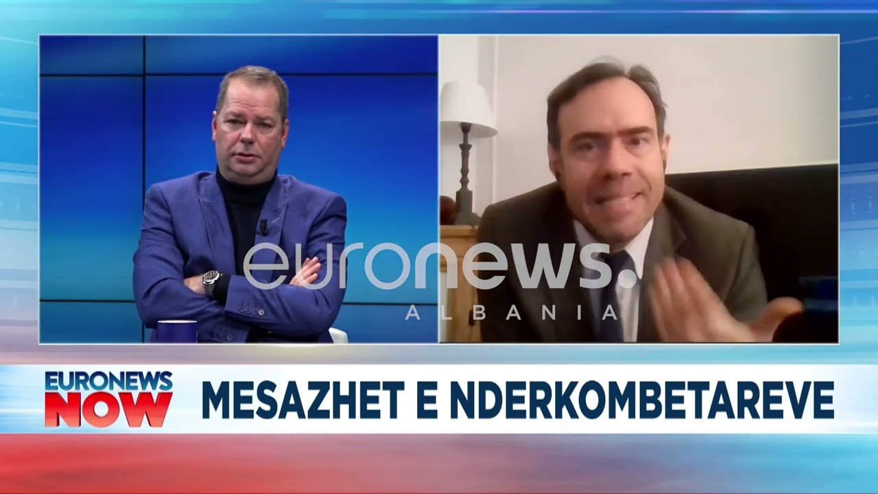 Degjeneron sherri në emision! Burimi: O servil... Kulluri: Je injorant dhe gënjeshtar