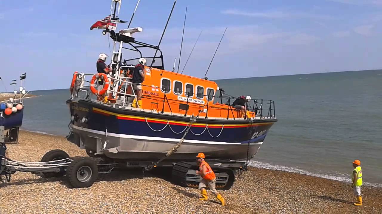 Hastings lifeboat launch