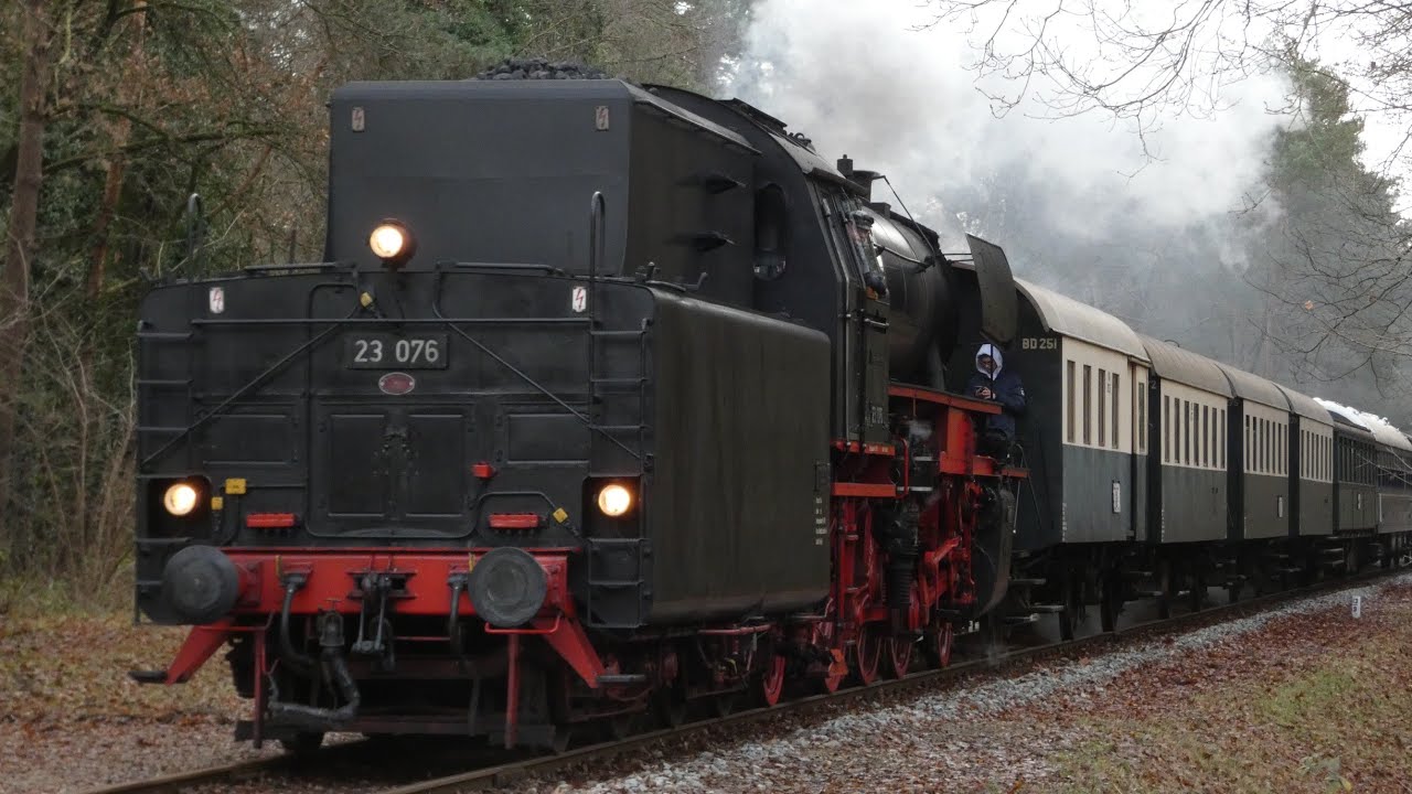 VSM 23 076 op de Koningslijn!