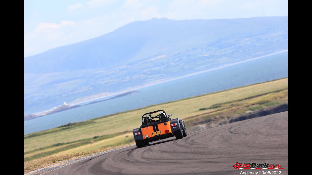 Anglesey Coastal Circuit Trackday - Caterham 420R