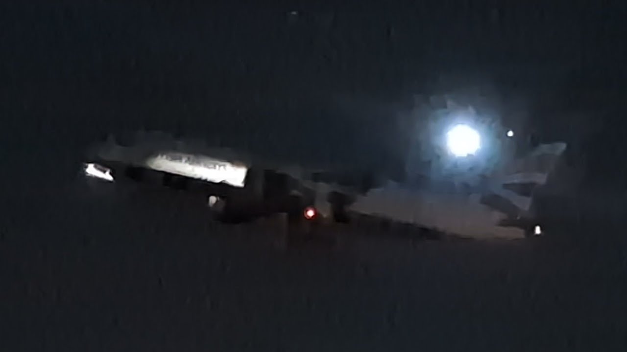 G-ZBJC Departing Heathrow Airport