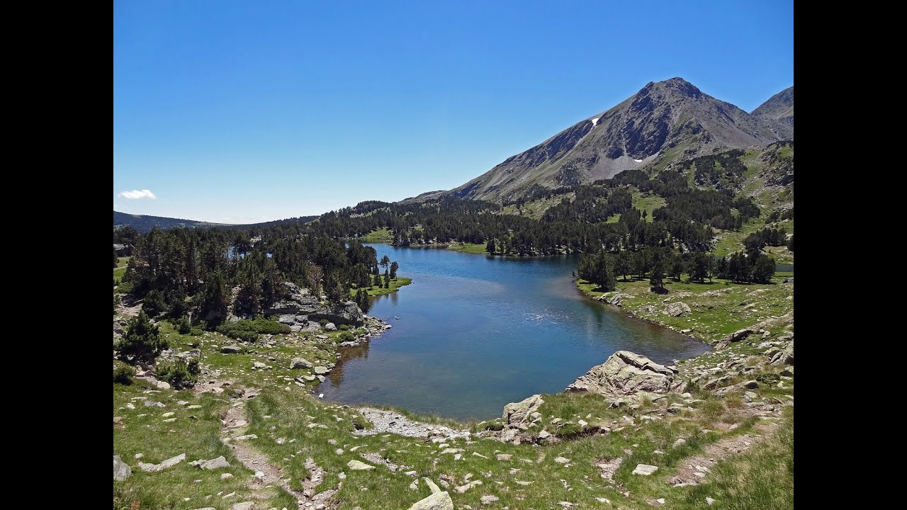 Les Lacs des Camporells (2.240 m) depuis Formiguères (Station de ski-1.740 m)