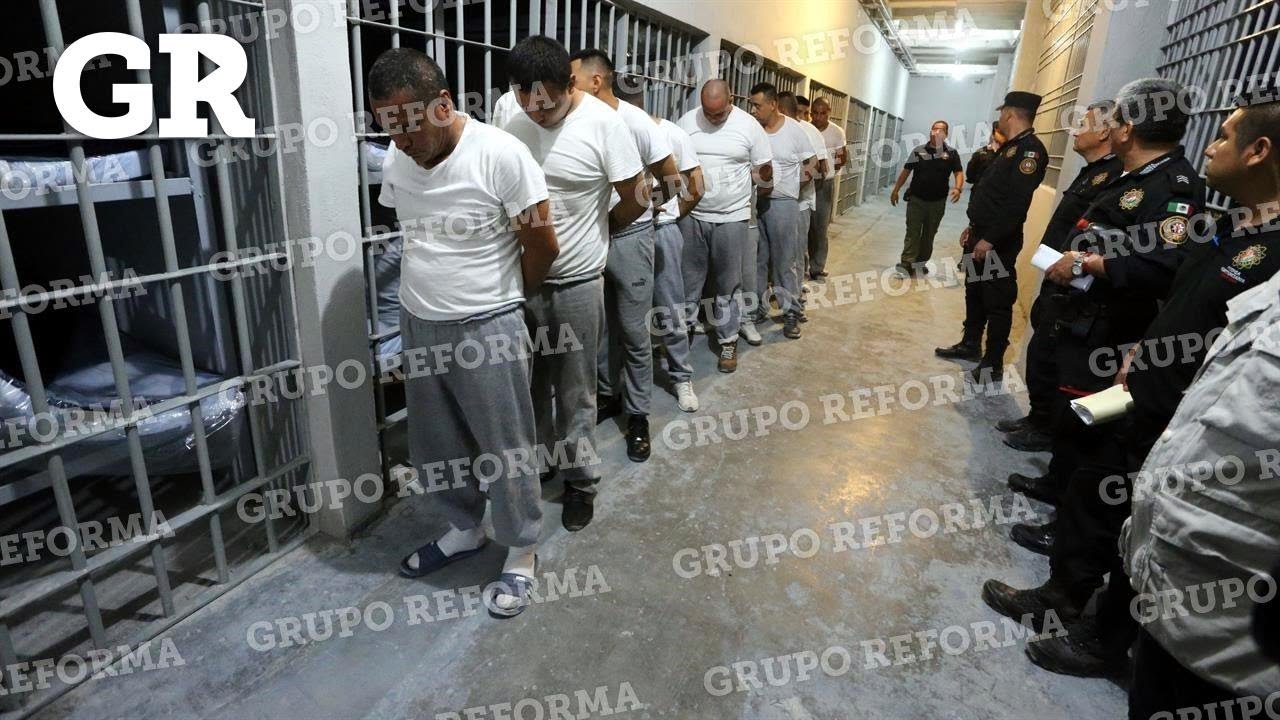 Llevan a 900 internos del Topo a Apodaca | Monterrey