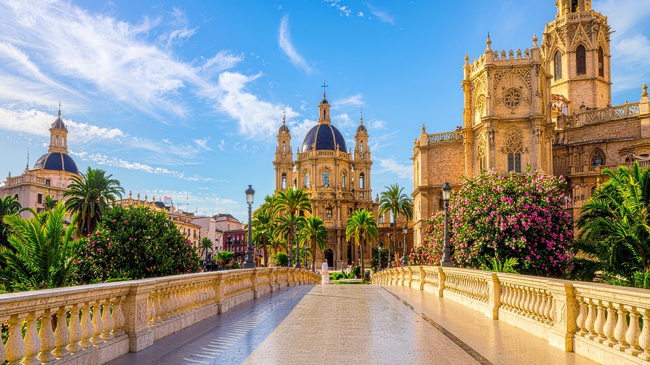 Exploring Valencia, Spain | Stunning City Walk 4K