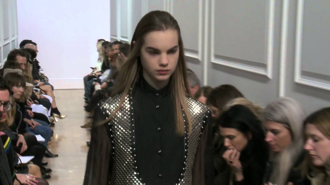 J.W.Anderson Autumn Winter 2016 Women's Show
