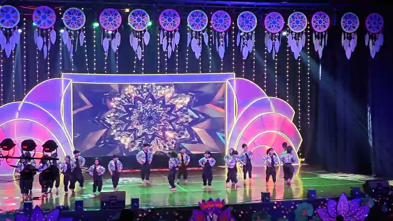 #dance #annualfunction #shrithik #bangalore #schoollife #performance #appu 