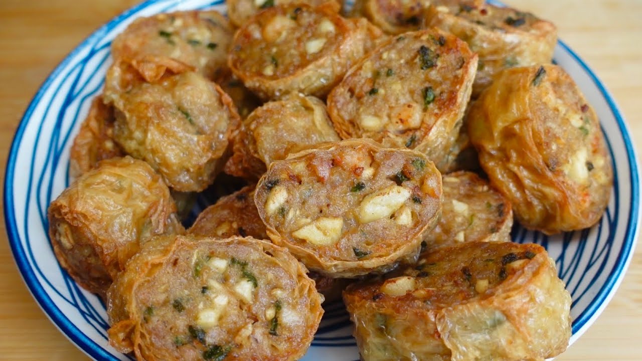 潮州虾枣这样做🦐口感香脆鲜美，非常的好吃，馅料十足，做法和材料都很简单🔥Teochew Fried Prawn Rolls🦐 crispy and tasty, very delicious