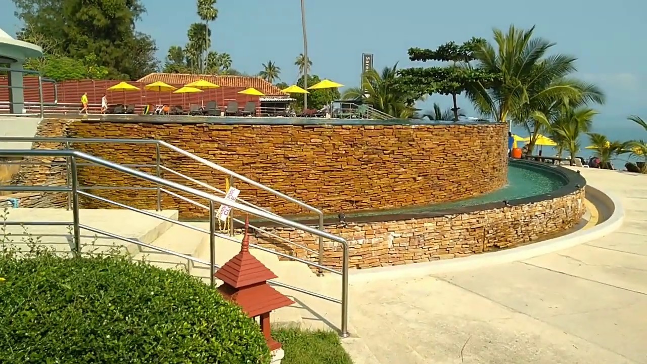 Samui Buri beach resort.