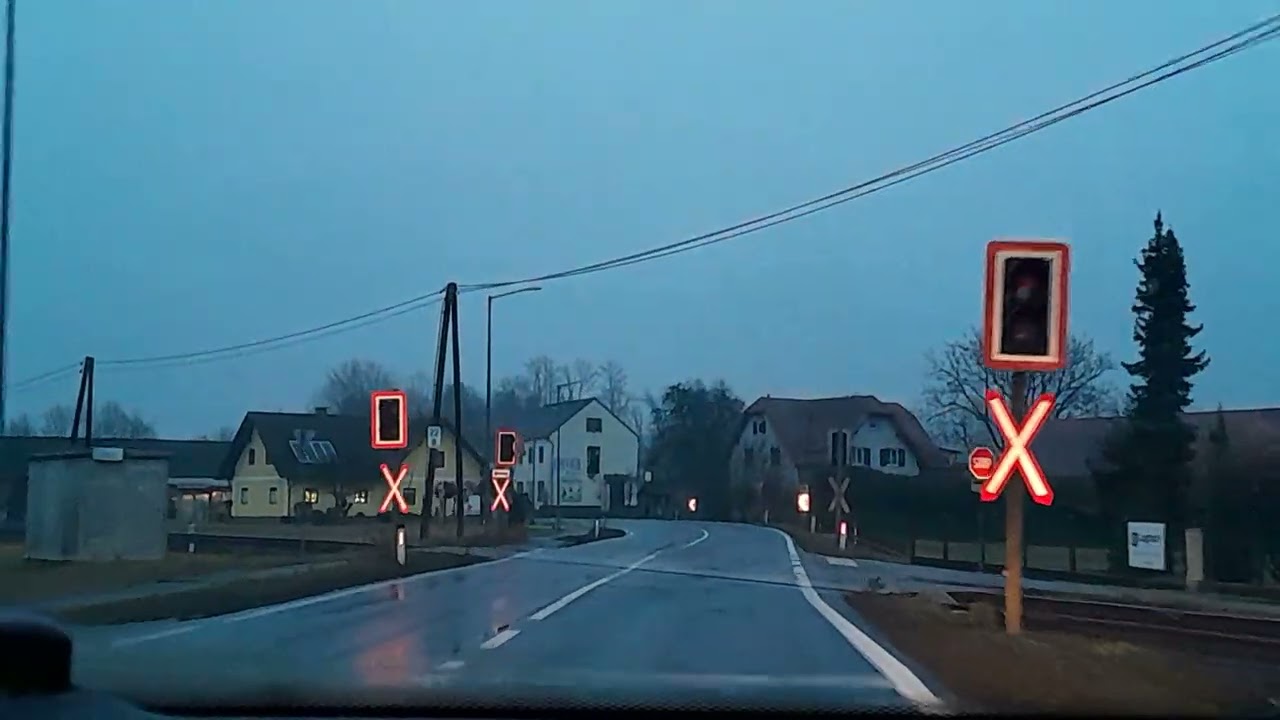 Unterpurkla, Südoststeiermark, Autofahrt, Austria 