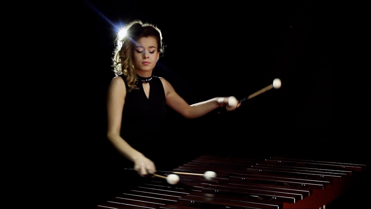 JOHANN SEBASTIAN BACH | Prelude - Cello Suite No.6 | performed by Marianna Bednarska