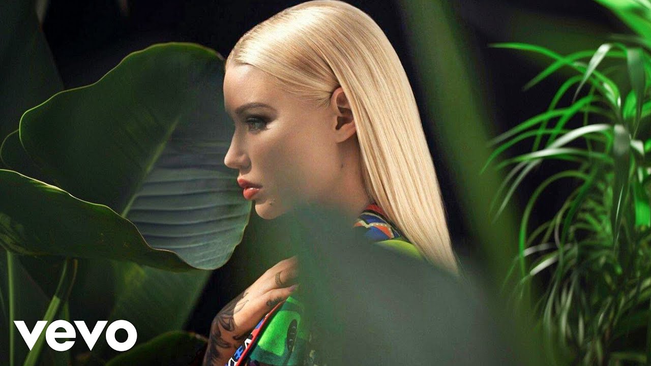 Tyga, Iggy Azalea - Baby Blue (ft. Wiz Khalifa, CRVSHED)