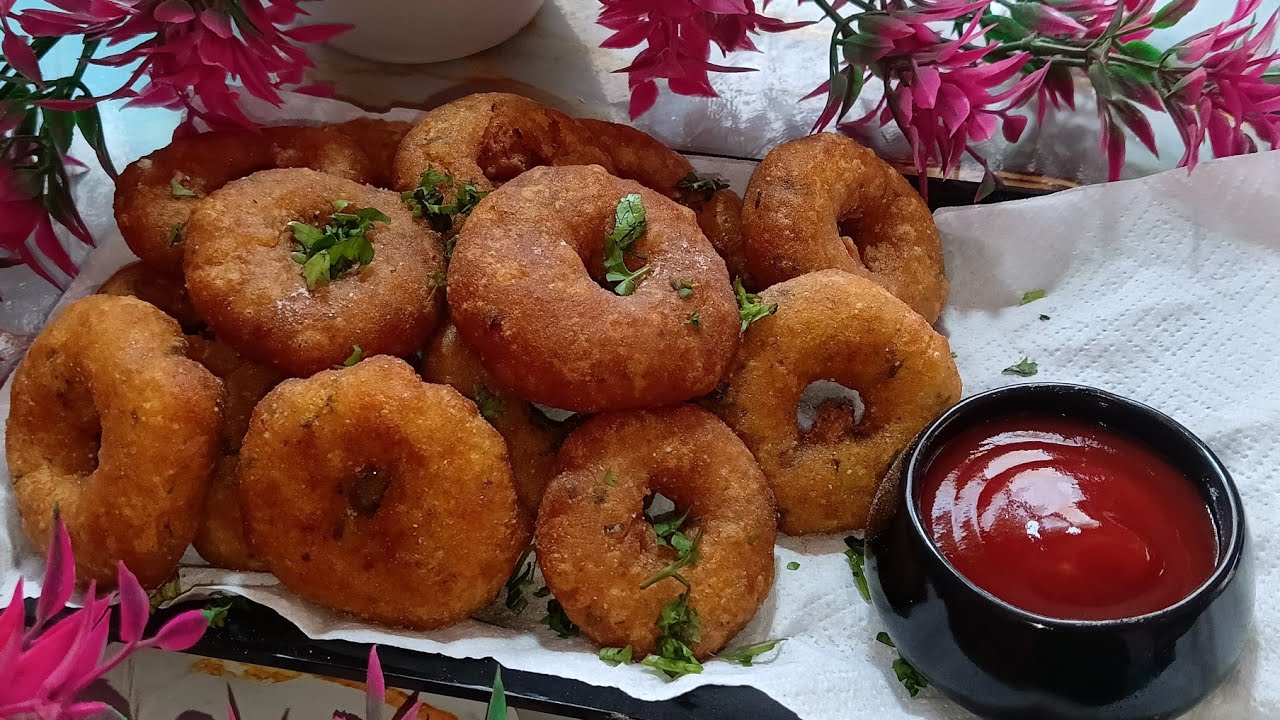 potato doughnut recipe 🥯 evening Snacks in bengali 🥨 evening snacks ............ 