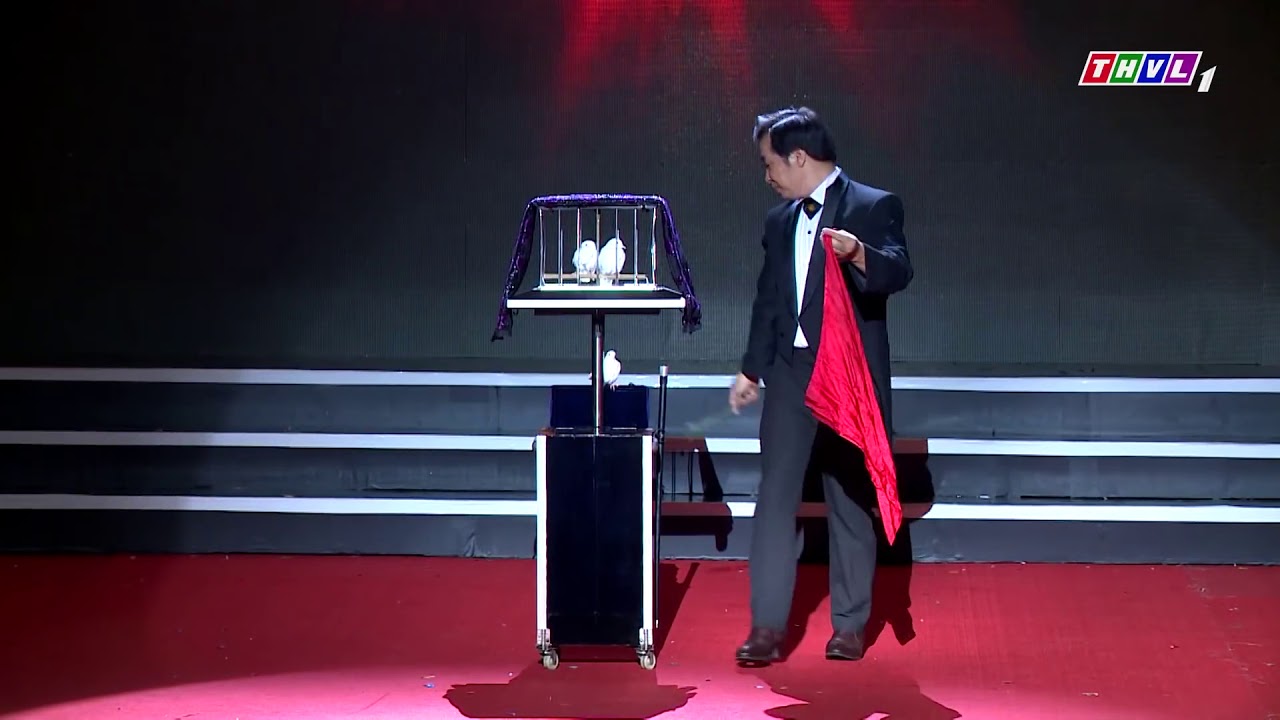 Ảo thuật gia K'Tay  Kỳ Tài Lộ Diện