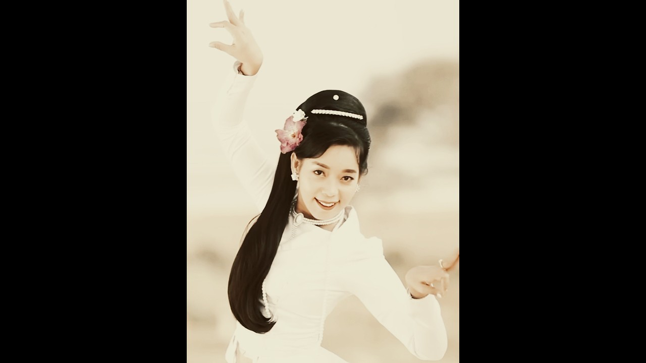 #KhaingMarLwin #myanmarteacher #myanmardance