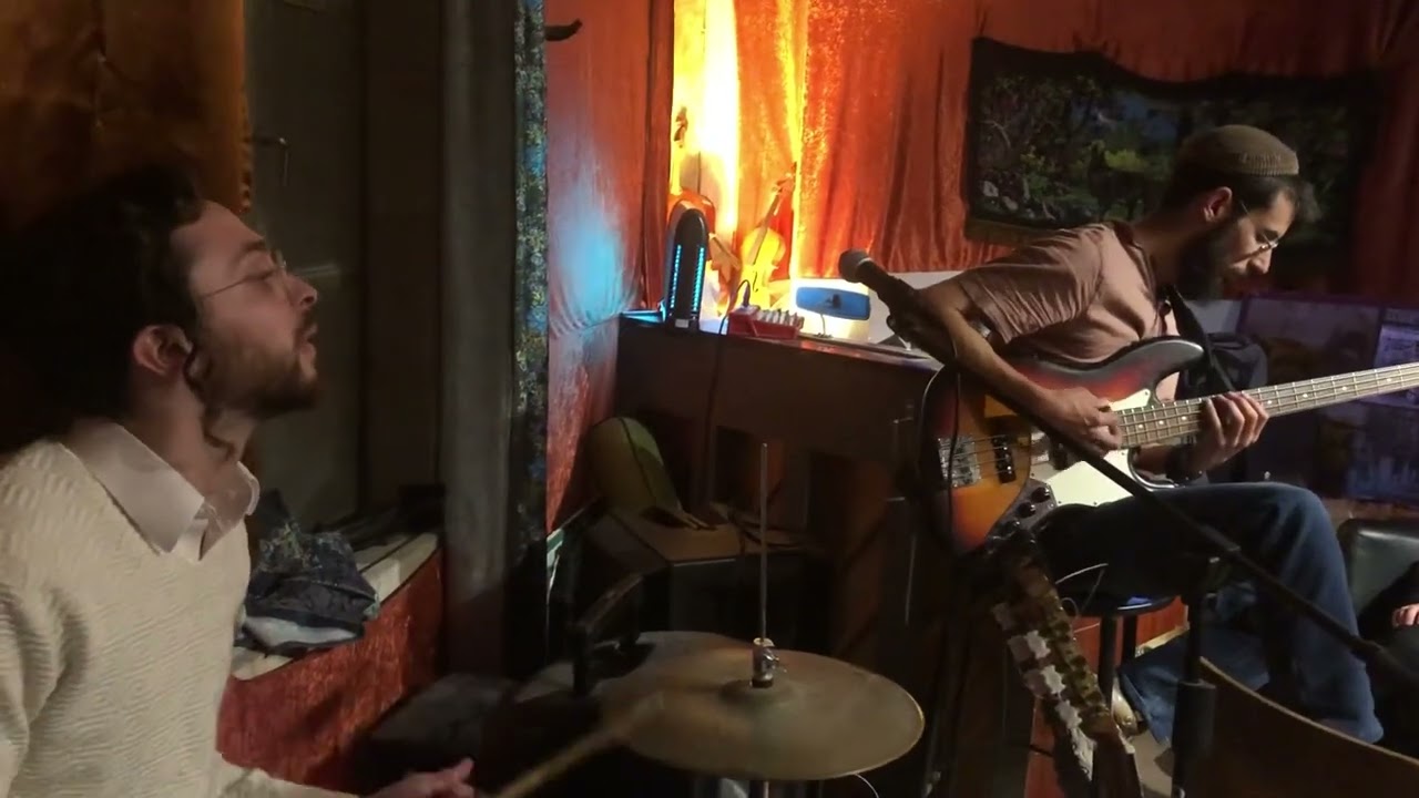 Klezmer:David Fisher clarinet,Itai guitar,Or trumpet,David Shaag piano,drums