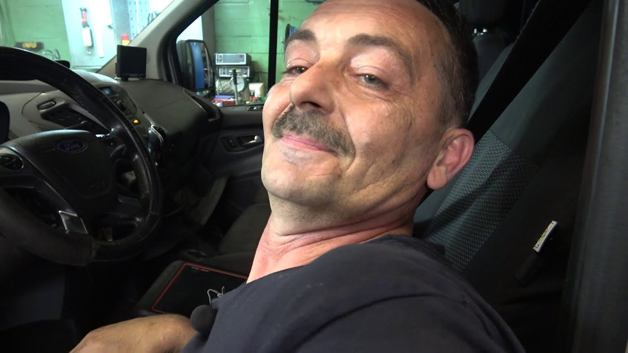 Ford Custom EGR, wtryskiwacze, koniecznie zakodować! Telepanie silnikiem-sprzęgło