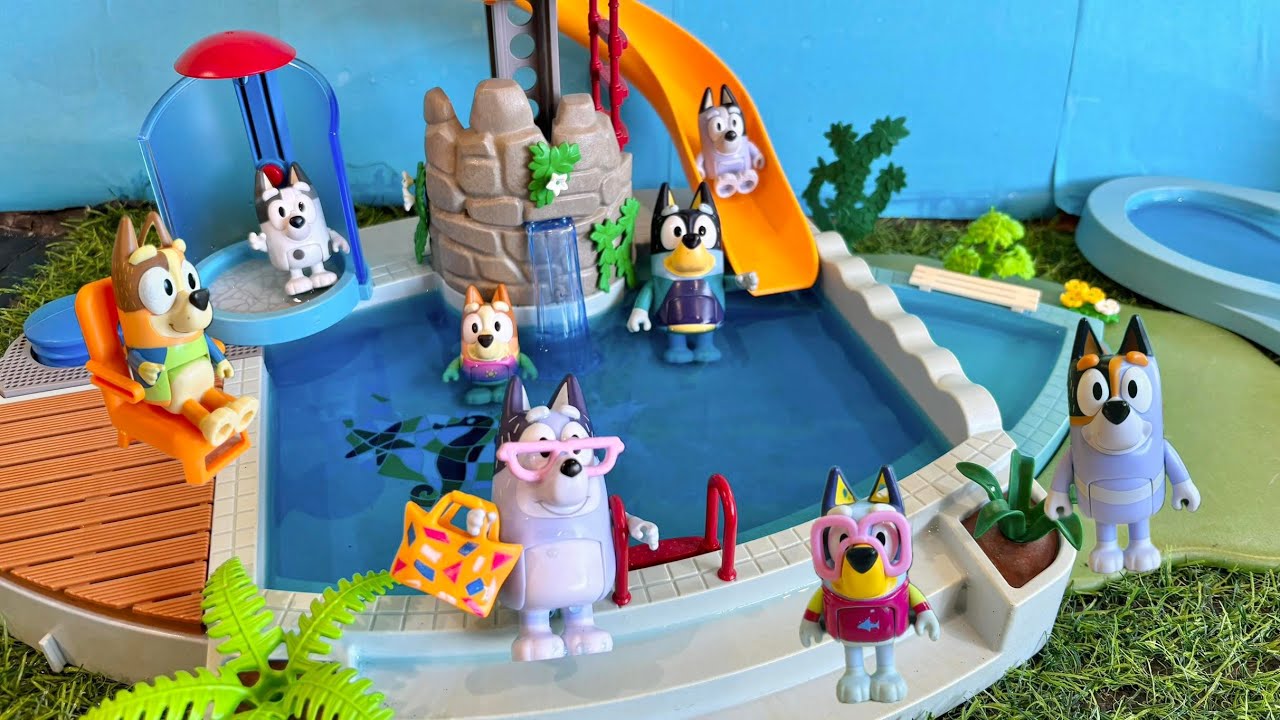Bluey Visits WILDEST WATERPARK EVER! 💦 🏊🏻‍♂️🏝