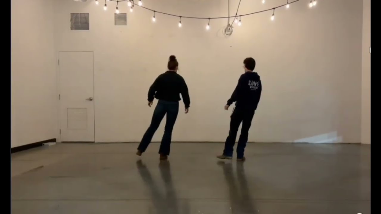 Brunette Line Dance - Phrased intermediate 88 counts