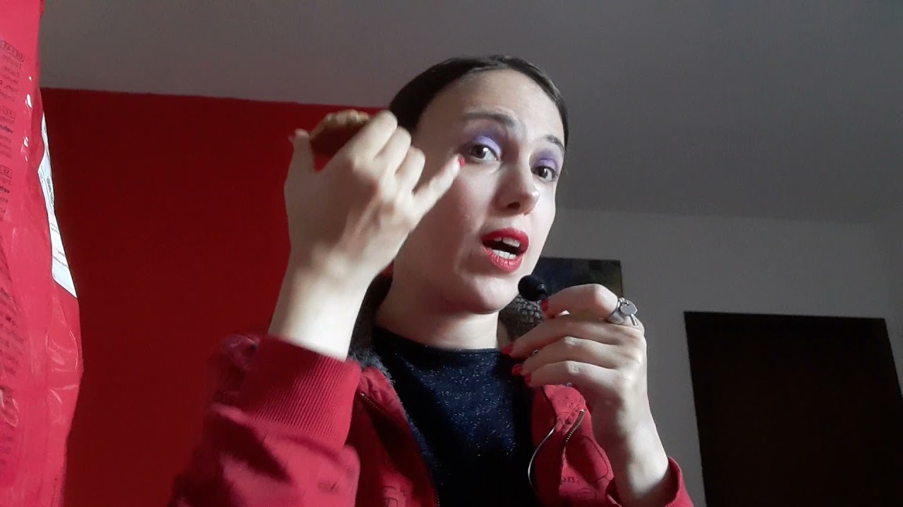 video assaggi cibi di Halloween asmr ita 2021