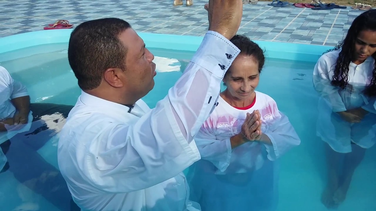 Batismo nas Águas na Igreja Assembleia de Deus em Antonio Gonçalves Bahia