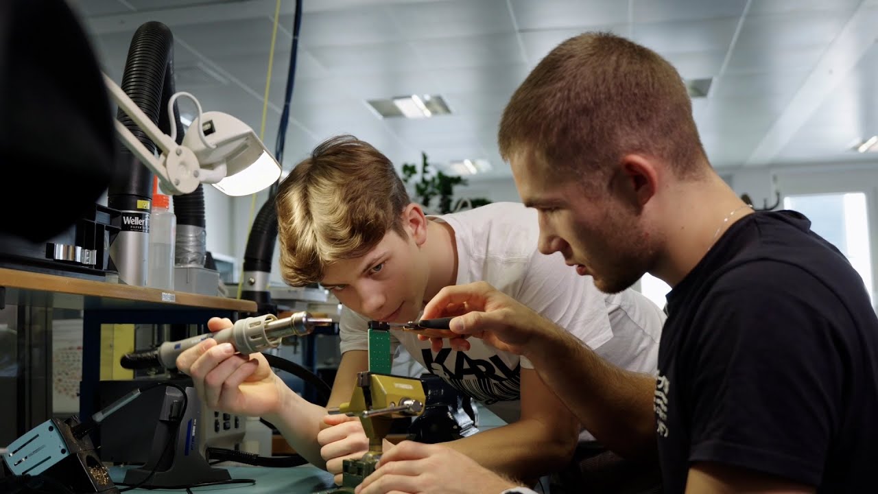 Eine Lehre als Elektroniker/in EFZ
