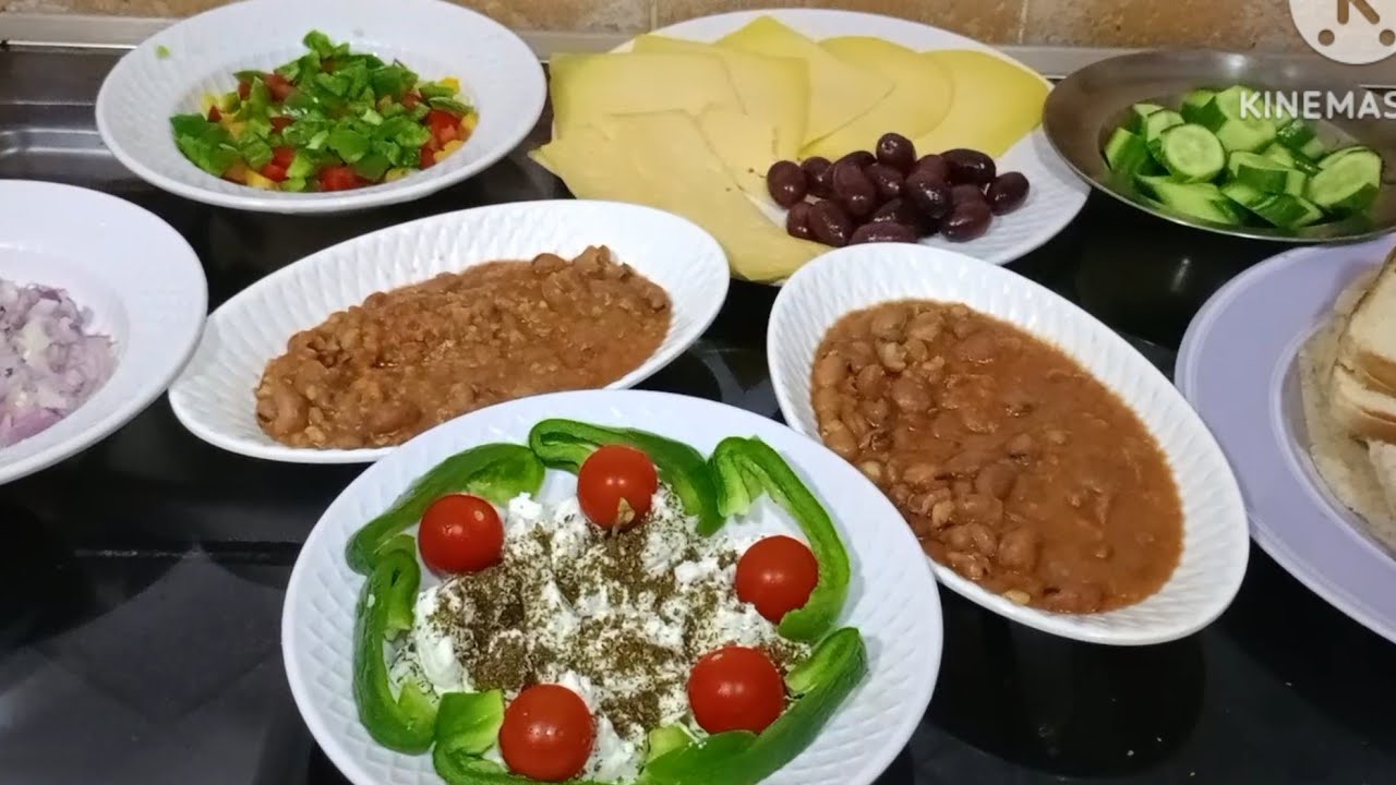 فطوري في السعوديه عند ابني فطار روعه قولولي ايه رأيكم فيه من مطبخ نينا المتفائله 
