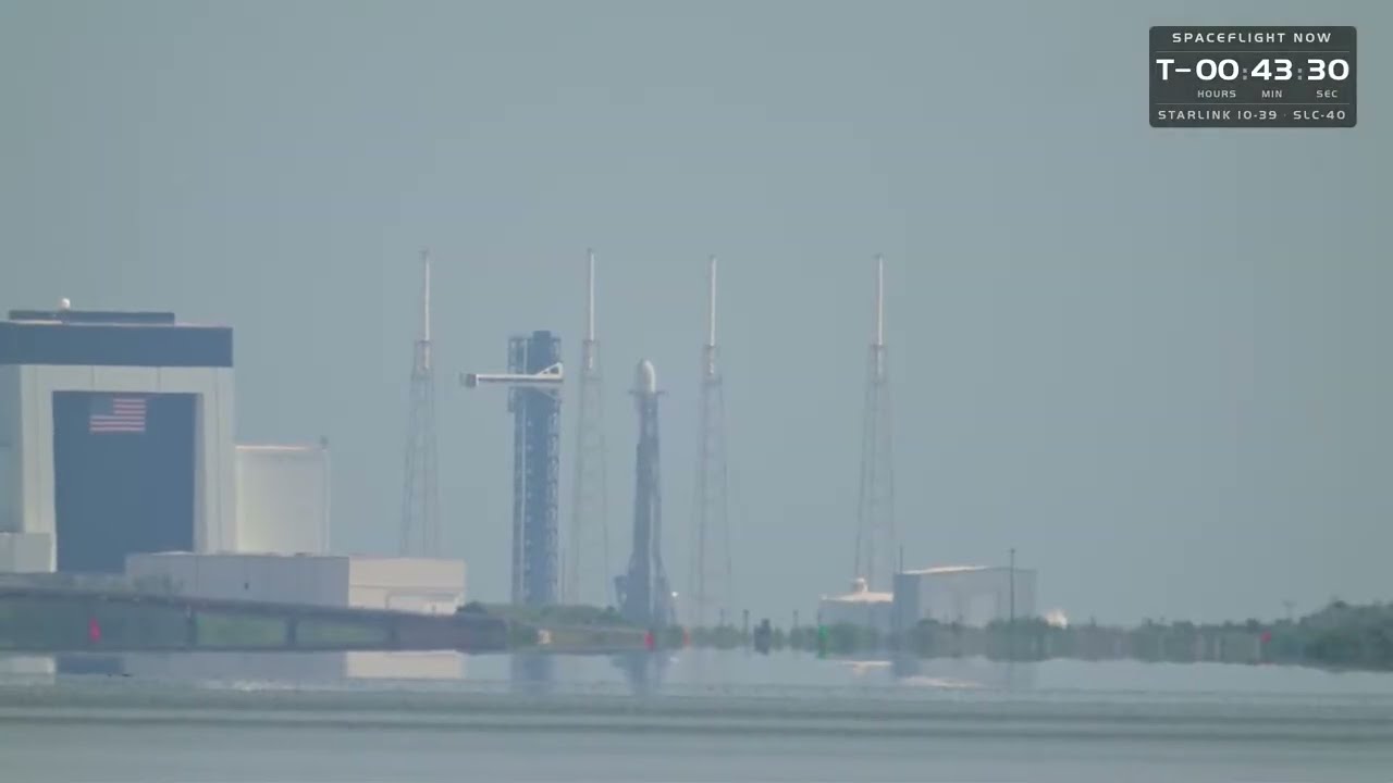 Повтор: запуск ракеты SpaceX Falcon 9 отменён на мысе Канаверал