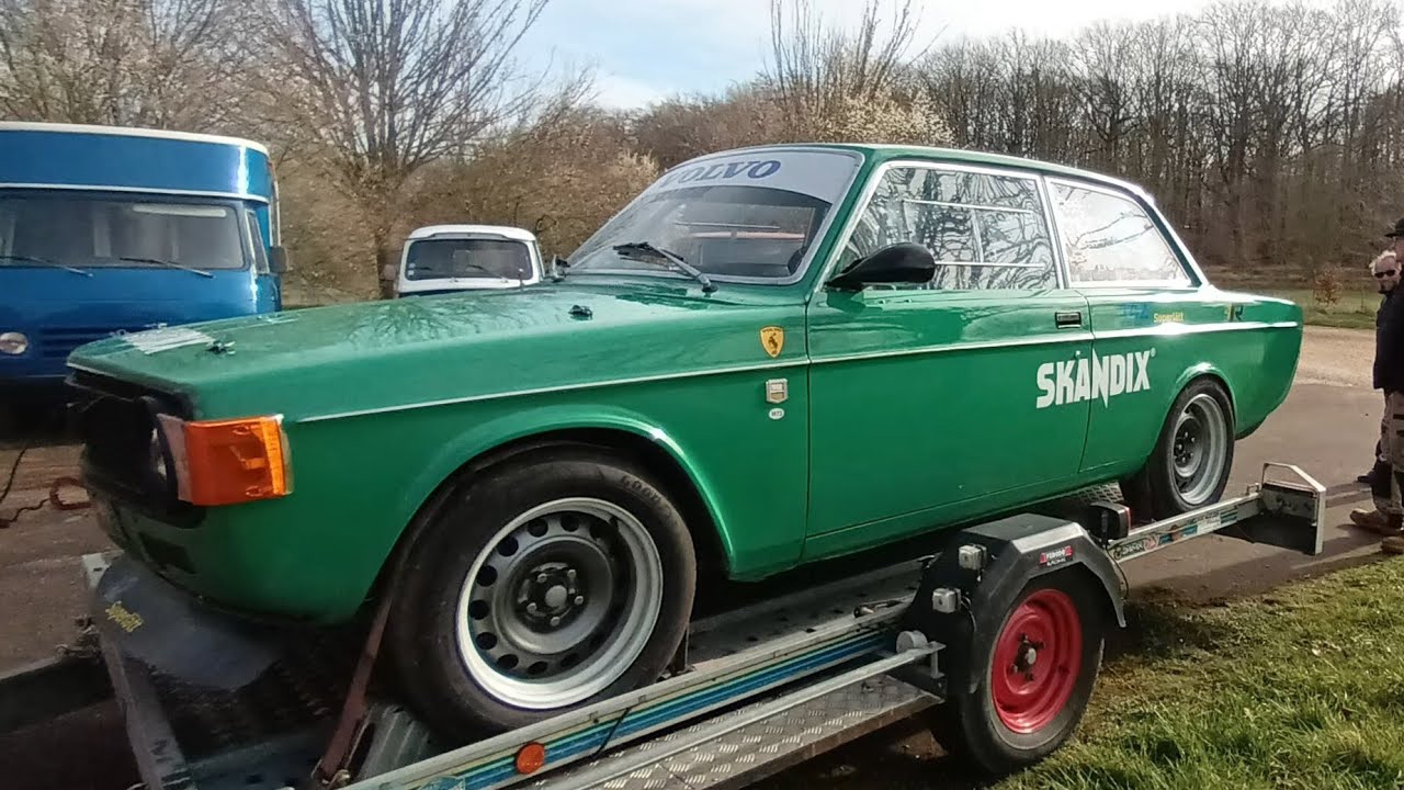 PRESENTATION VOLVO 142 1973 PREPAREE