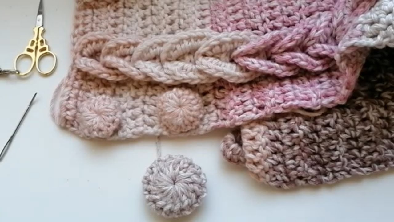 Crochet buttons for braided cowl left hand version Crochet Nuts