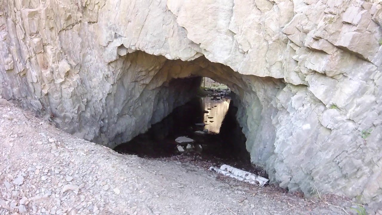 Urbex dans une ancienne carrière de la Heid des Gattes