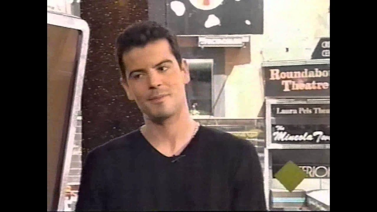Jordan Knight - 1999 - TRL  - Interview (@_BoysOnTheBlock)