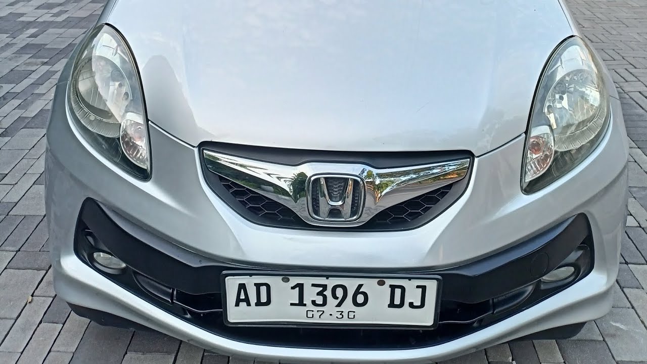 BRIO E SATYA 2015 MATIC, SILVER RESPONSIF solo kota