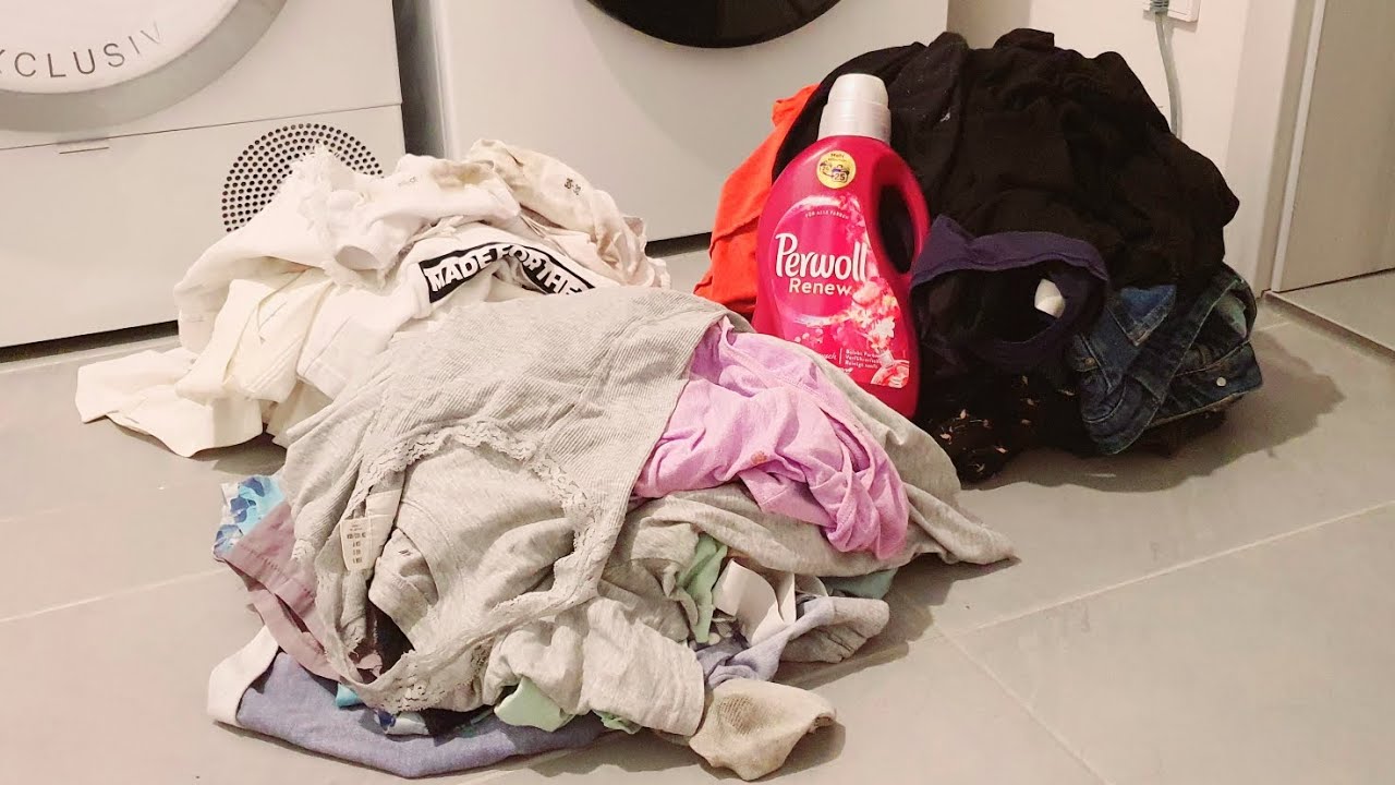 Ep.39 Black and light laundry with Perwoll products