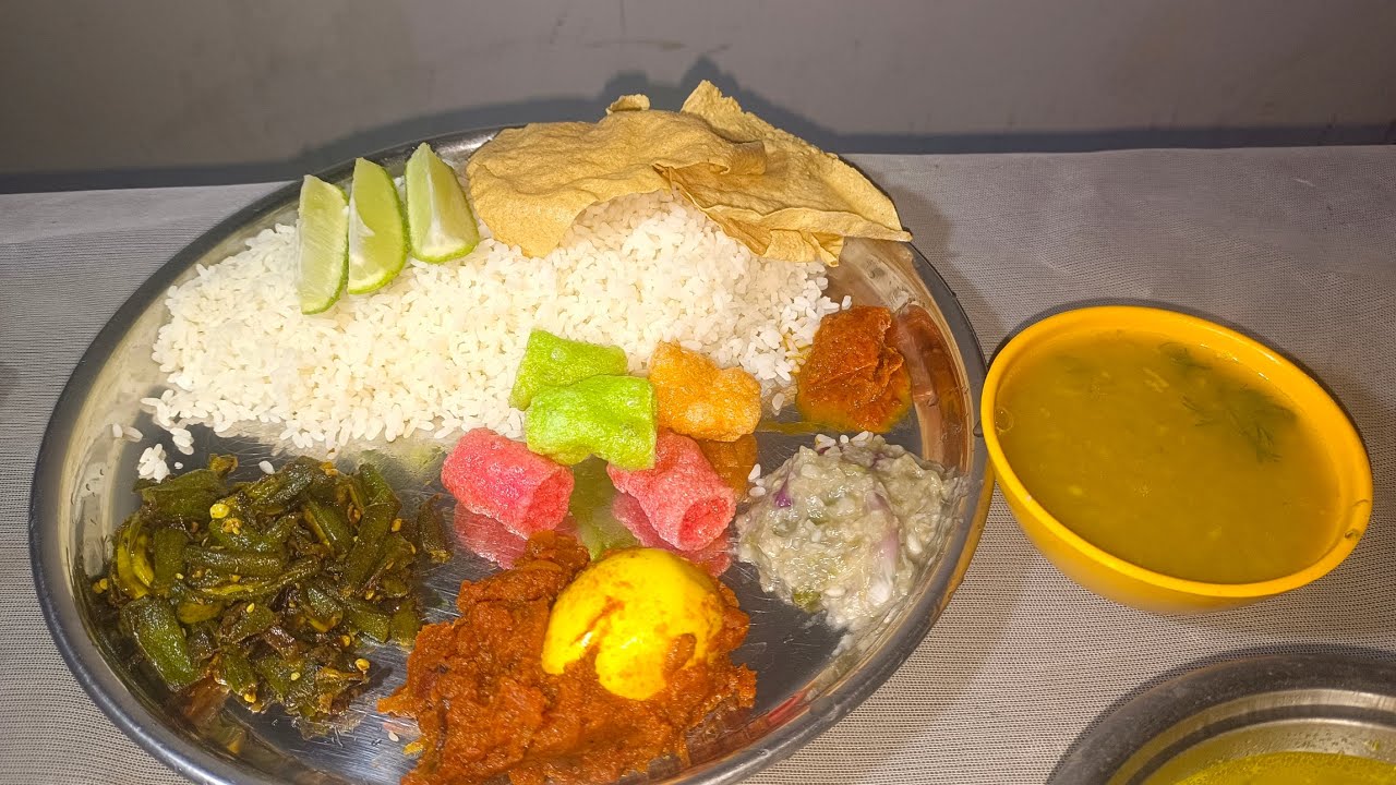“Silent Indian Thali Mukbang | Dal Chawal & Egg Masala ASMR 🍛🔥” 