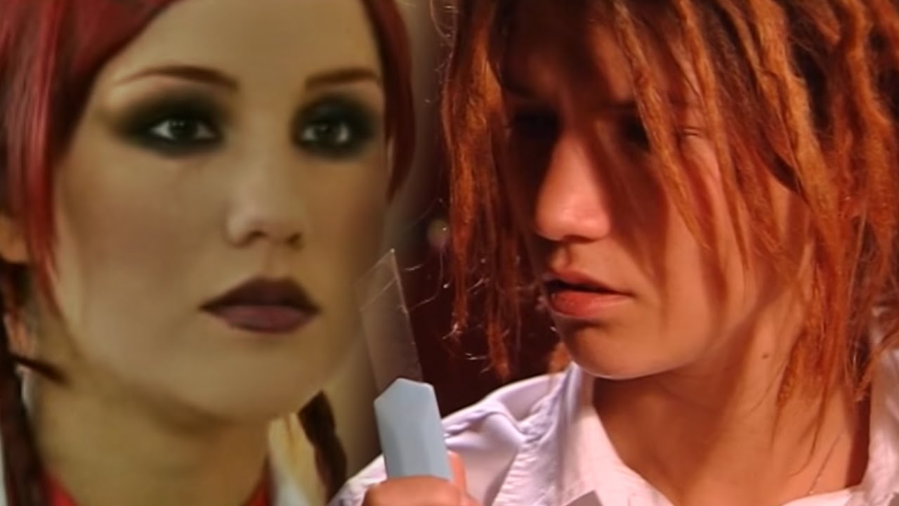 Rebelde Way vs Rebelde Marizza/Roberta se corta el pelo.