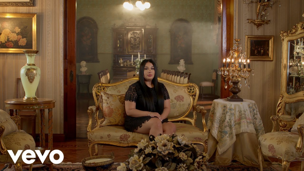 Valentina Elizalde - Costumbres