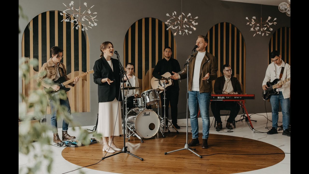 Denis Stranis ft. Emma Repede | God of All my days