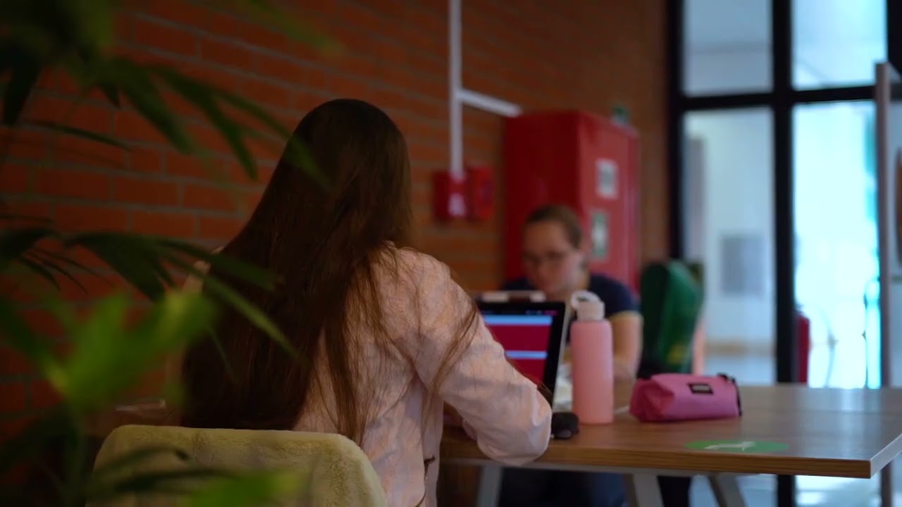 Inholland Den Haag - Neem een kijkje in onze hogeschool aan de Theresiastraat