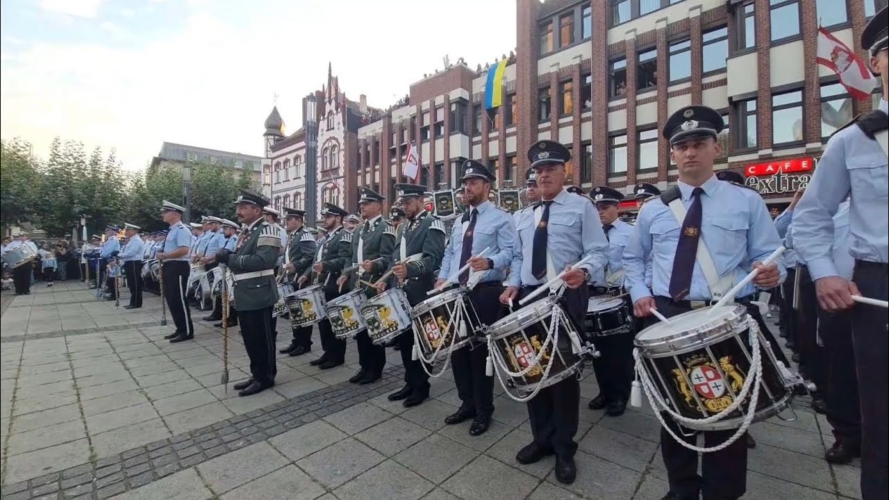 Grevenbroicher Schützenfest 2022 - River Kwai March / gespielt am 3. September 2022 am Markt