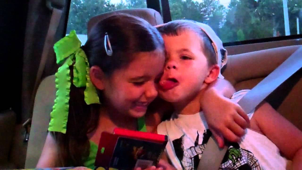 Piper and Everett's Surprise Disney Trip Reveal
