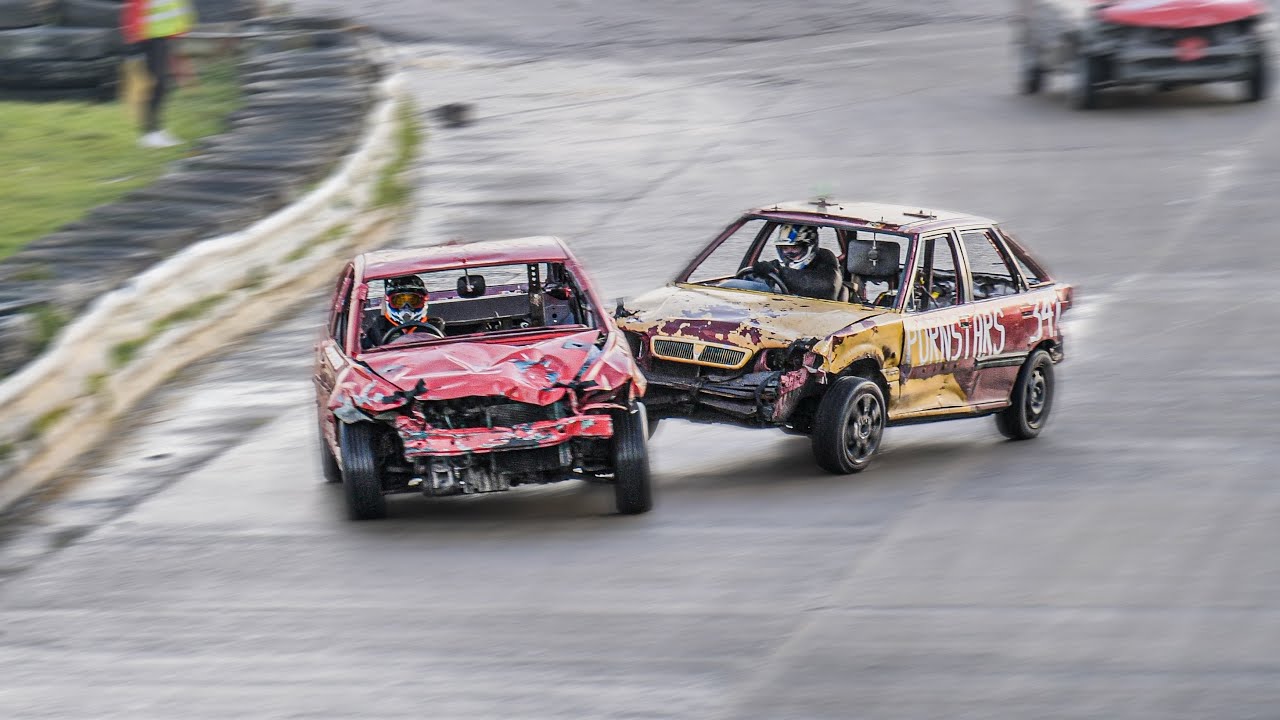 Angmering Oval Raceway - Nudge and Spin Banger Racing