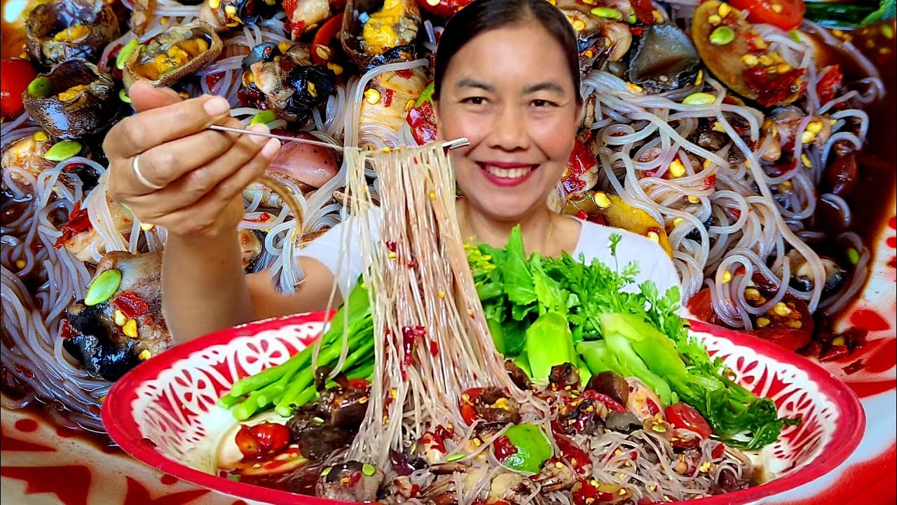 คลิปแรกของปี ตำซั่วหัวหอยใส่ปูนาดอง จะปีไหนๆก็แซ่บคือเก่าจ้า 05-01-69